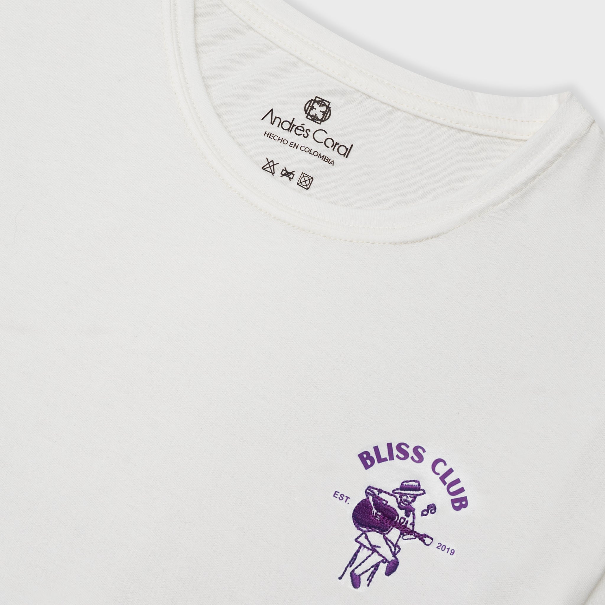 CAMISETA BLANCA 100% ALGODÓN - BLISS CLUB