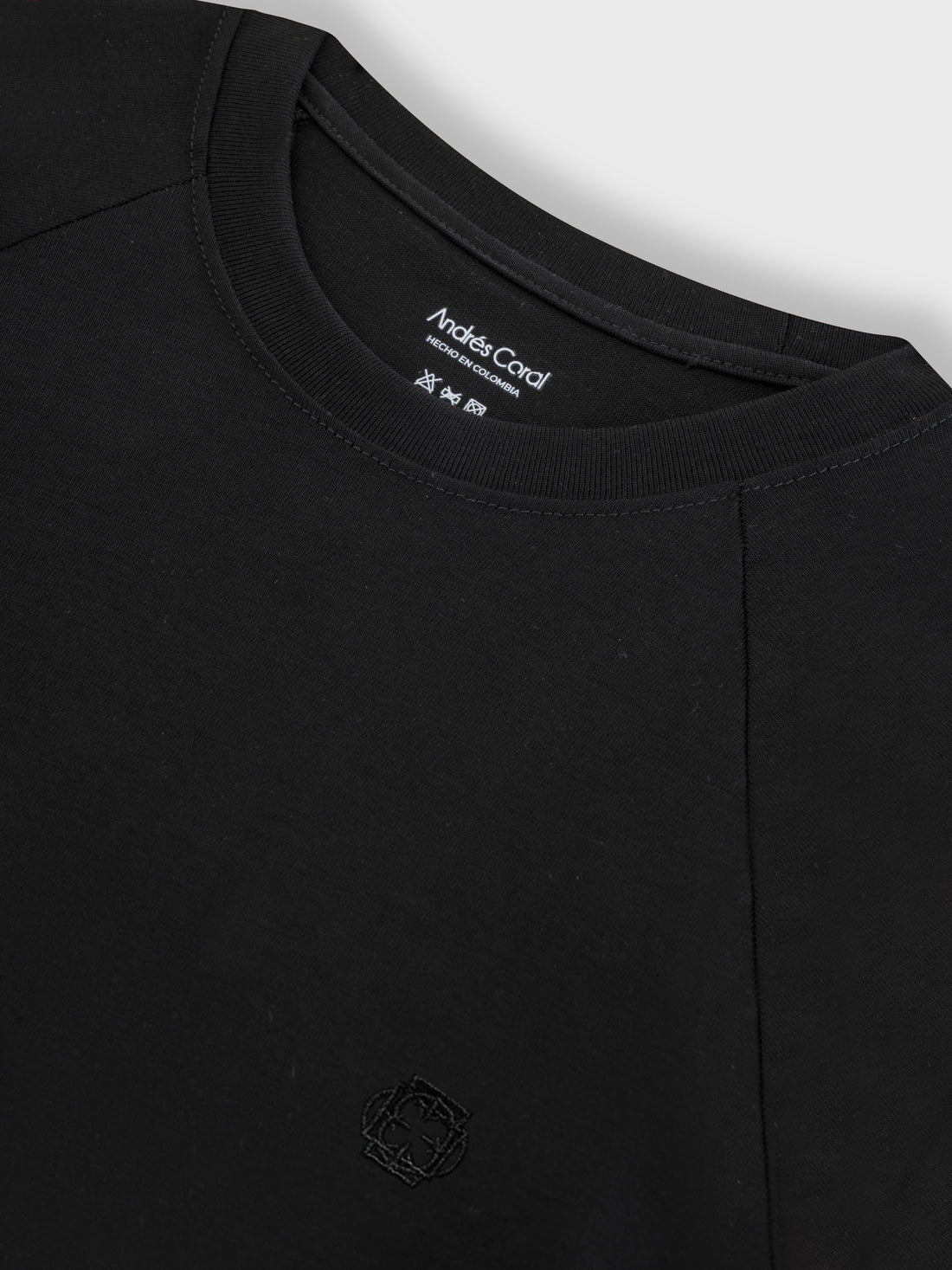 CAMISETA NEGRO 100% ALGODÓN - PESADA